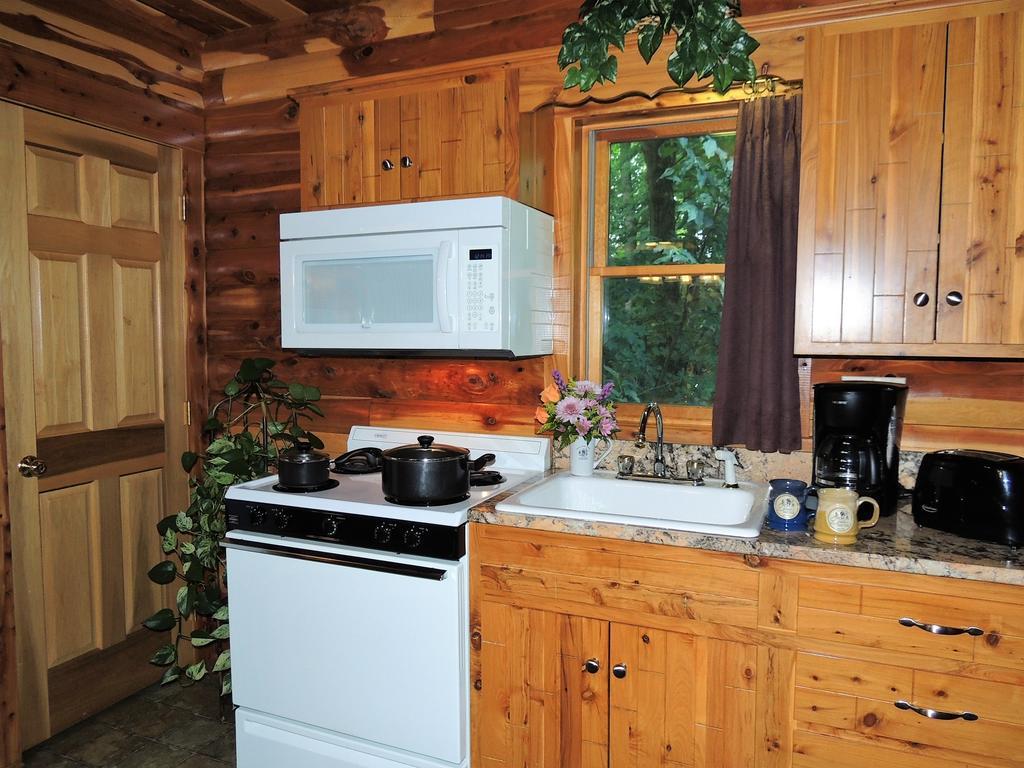 Donna'S Premier Lodging Villa Берлин Екстериор снимка